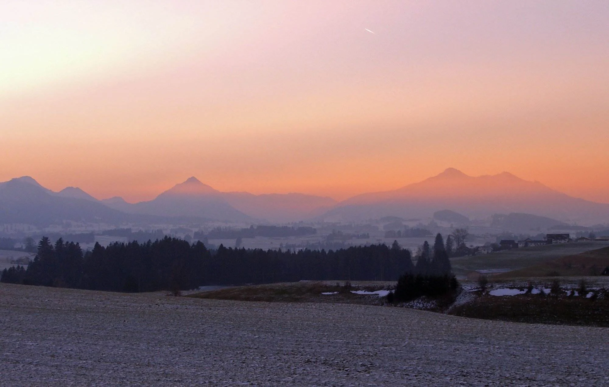 Der Blick in die Winterlandschaft lädt zur Adventsmeditation ein.